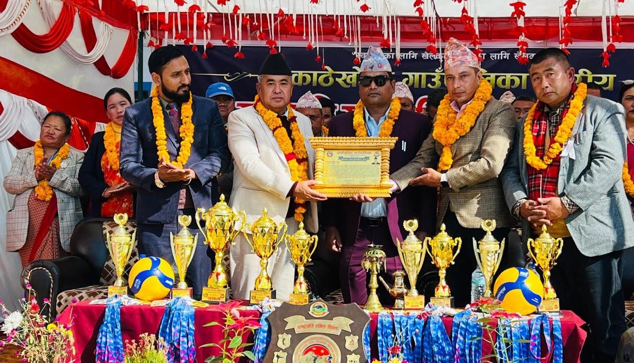 गाउँपालिका स्तरीय राष्ट्रपति रनिङ शिल्ड अमर माविलाई