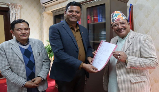 भेषराज ढुंगानाको त्याग पुस्ताकोलागि प्रेरणाको स्रोतः मुख्यमन्त्री आचार्य