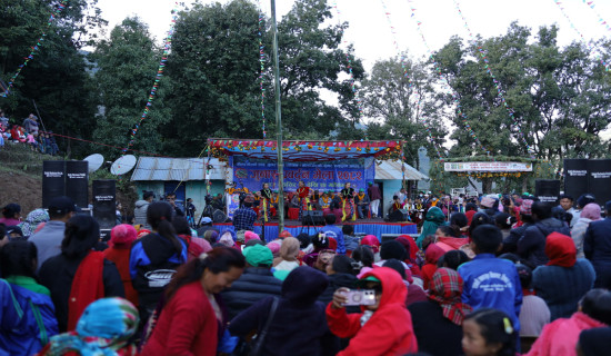 सिन्धुलीमा गोलन्जोरमा जुनार महोत्सव (फोटो फिचर)