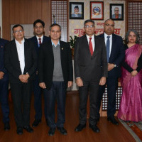 गाई दुहुन घरघरै पुग्छन् मुन्ना