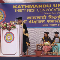 थाइल्यान्डसँगको सीमा विवाद बढ्दै गएपछि एक लाखभन्दा बढी कम्बोडियाली विस्थापित