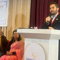 थाइल्यान्डसँगको सीमा विवाद बढ्दै गएपछि एक लाखभन्दा बढी कम्बोडियाली विस्थापित