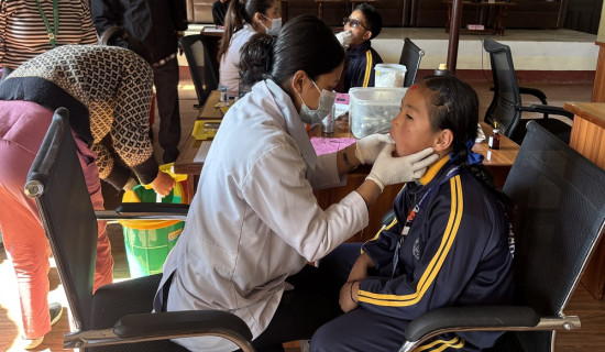 बिरुवामा १६ सय विद्यार्थीको मुख तथा दाँतको निःशुल्क परीक्षण