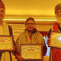 दाउन्नेमा काम तीव्र, यात्रुलाई सास्ती उस्तै (फोटो फिचर)