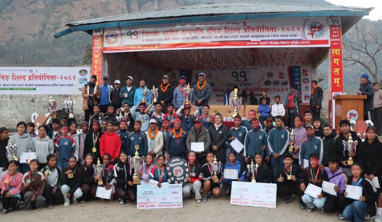 जिल्ला स्तरीय राष्ट्रपति रनिङ शिल्डको उपाधी बेनी नगरपालिकालाई