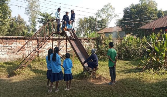 कक्षा ५ मा पढ्नेले चिन्दैनन् अक्षर