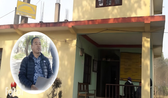 राष्ट्रिय आवास कम्पनी कार्यालयमा काम ठप्पः सुरक्षाको माग गर्दै कर्मचारी आन्दोलनमा