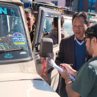 पर्यटकको आकर्षक गन्तव्य बन्दै विचित्र गुफा