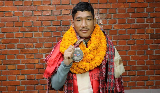 विश्व बक्सिङमा पदक विजेता चन्द्रको स्वागत