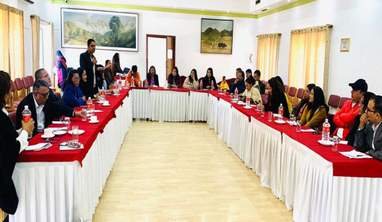 ‘पुरुष नेताको भाषणले मिडियामा बढी प्राथमिकता पाउँछ’