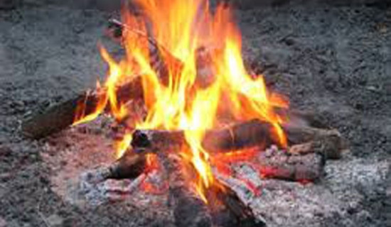 आगो ताप्ने क्रममा जलेर महिला गम्भीर घाइते