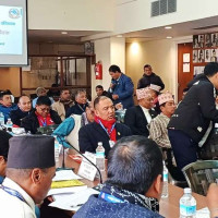 लेक चढ्न थाले भेडीगोठ