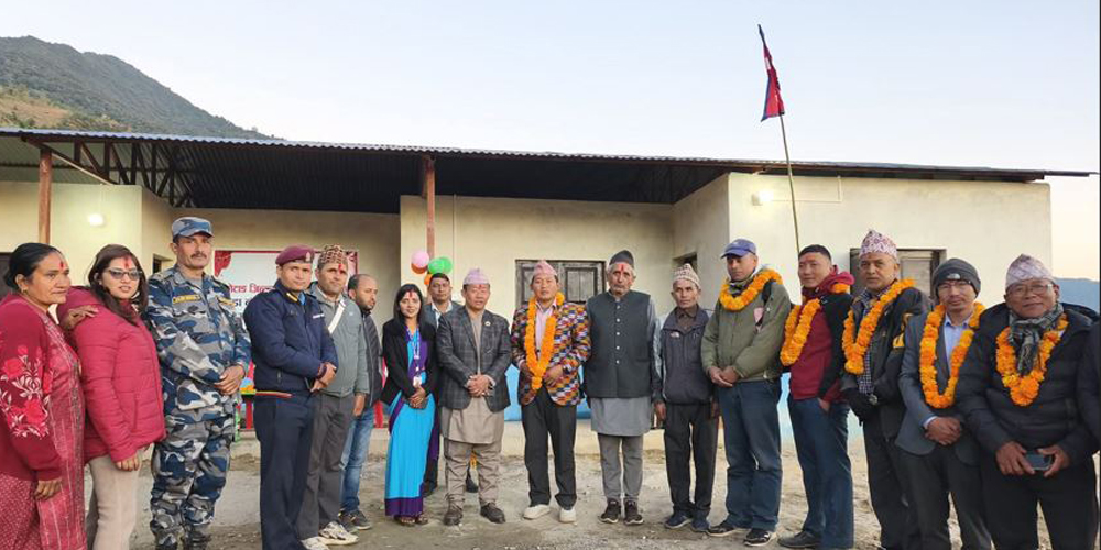 १४ वर्षपछि खोटाङ प्रहरी चौकीको आफ्नै भवन