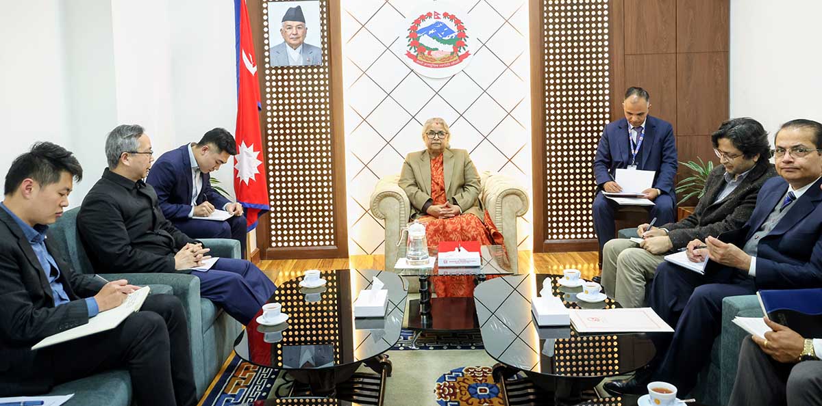 प्रधानमन्त्री कार्कीसँग चिनियाँ राजदूत सोङको बिदाइ भेट