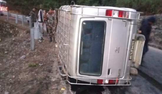 हेटौँडाको प्रगतिचोकमा सवारी दुर्घटनामा सात जना घाइते