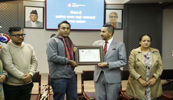 जेनजी आन्दोलनका घाइते पत्रकारलाई सम्मान