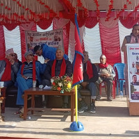 मुस्ताङका किसान ‘फापर’ थन्क्याउन व्यस्त