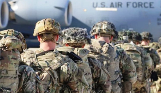 पहिरो खस्दा आठ परिवारको घरखेतमा क्षति