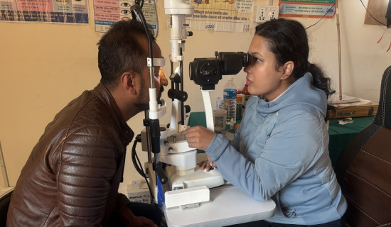 निःशुल्क स्वास्थ्य शिविरमा ६३१ जनाले लिए सेवा