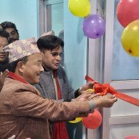 धनगढी आउँदै गरेको बस दुर्घटना हुँदा चार घाइते