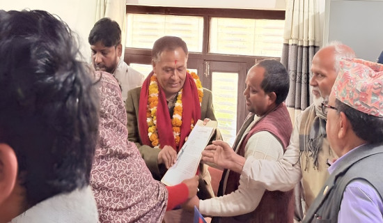 सुस्ताको अस्तित्व जोगाउन मन्त्री घिसिङसँग सुस्तावासीको माग