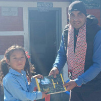 अधिकृतलाई विशिष्टीकृत सेवा बनाउन माग