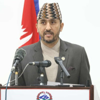 प्रधानमन्त्रीसमक्ष राज्यमन्त्री गर्बुजाको शपथ