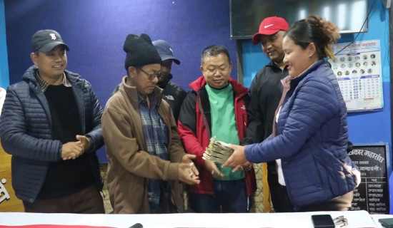 रास्वपा सभापति लामिछानेलाई काठमाडौँ ल्याइयो