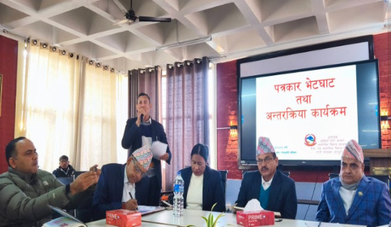 कर्फ्यूमा सेनाको निगरानी (फोटो फिचर)