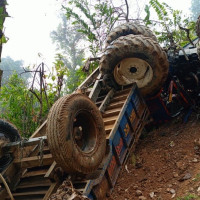 भूमिहीनलाई लालपूर्जा वितरण