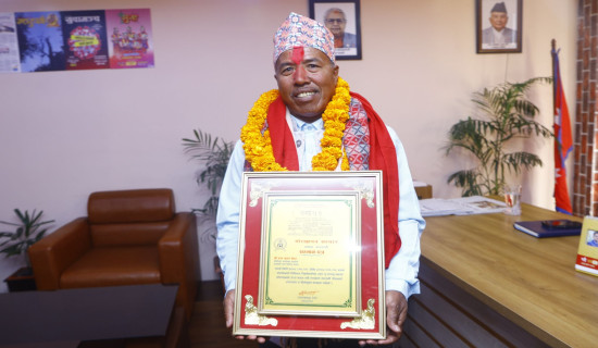 अपाङ्गता दिवसमा रक्तदान