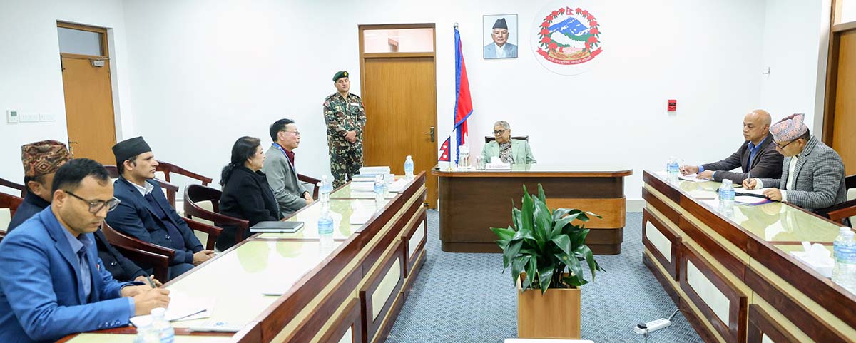 प्रधानमन्त्री कार्की र संगीत प्रज्ञा प्रतिष्ठानका पदाधिकारीको शिष्टाचार भेट