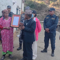 पुनर्निर्माण हुँदै गरेको कमला पुल