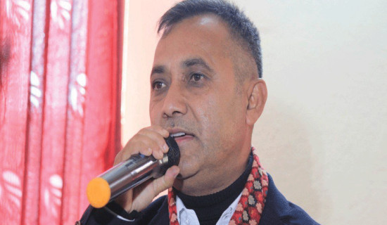 आगामी निर्वाचन नलड्ने विश्वप्रकाश शर्माको घोषणा