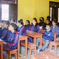 गोरखा बस दुर्घटनाका घाइते दुई जनालाई काठमाडौँ पठाइयो