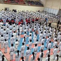 गर्मी छल्न कोप्रे झरना