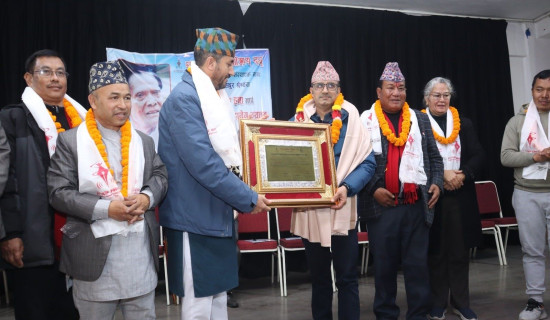 ‘महासंघको संस्थापक अध्यक्षको इतिहास स्थापित गराउन लाग्छु’