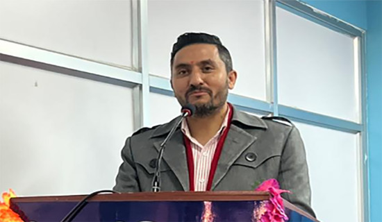 मुलुकमा निर्वाचनको वातावरण बनेको छः सञ्चारमन्त्री खरेल