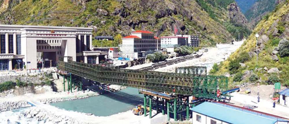 खुल्यो रसुवागढी नाका,  नेपाली ट्रकचालक केरुङ जान सुरु