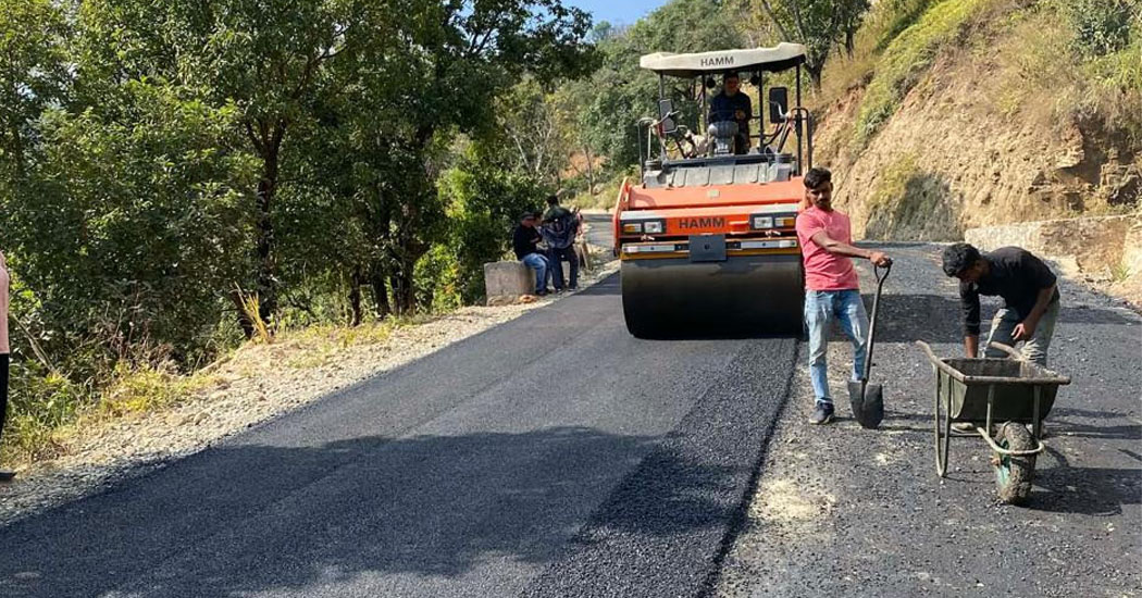 नाम्जुङ-रामभञ्ज्याङ-बुङकोटघाट सडक कालोपत्रे