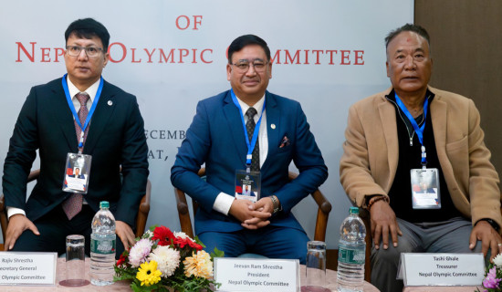 अमेरिकाले किएभसँग नयाँ वार्ताको घोषणा गरेपछि इयुका नेताहरू रक्षा वृद्धि गर्न सहमत