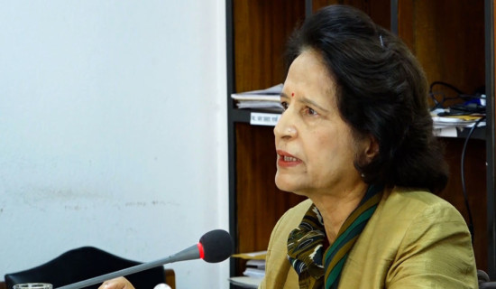 'सुत्केरी र गर्भवतीका लागि आइरन चक्कीसमेत किन्न सकिएको छैन'