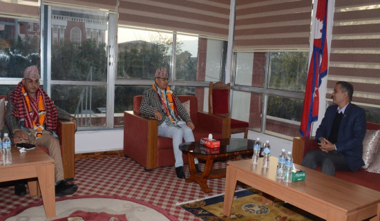 गृहसचिव श्रेष्ठले गर्नुभयो पदभार ग्रहण