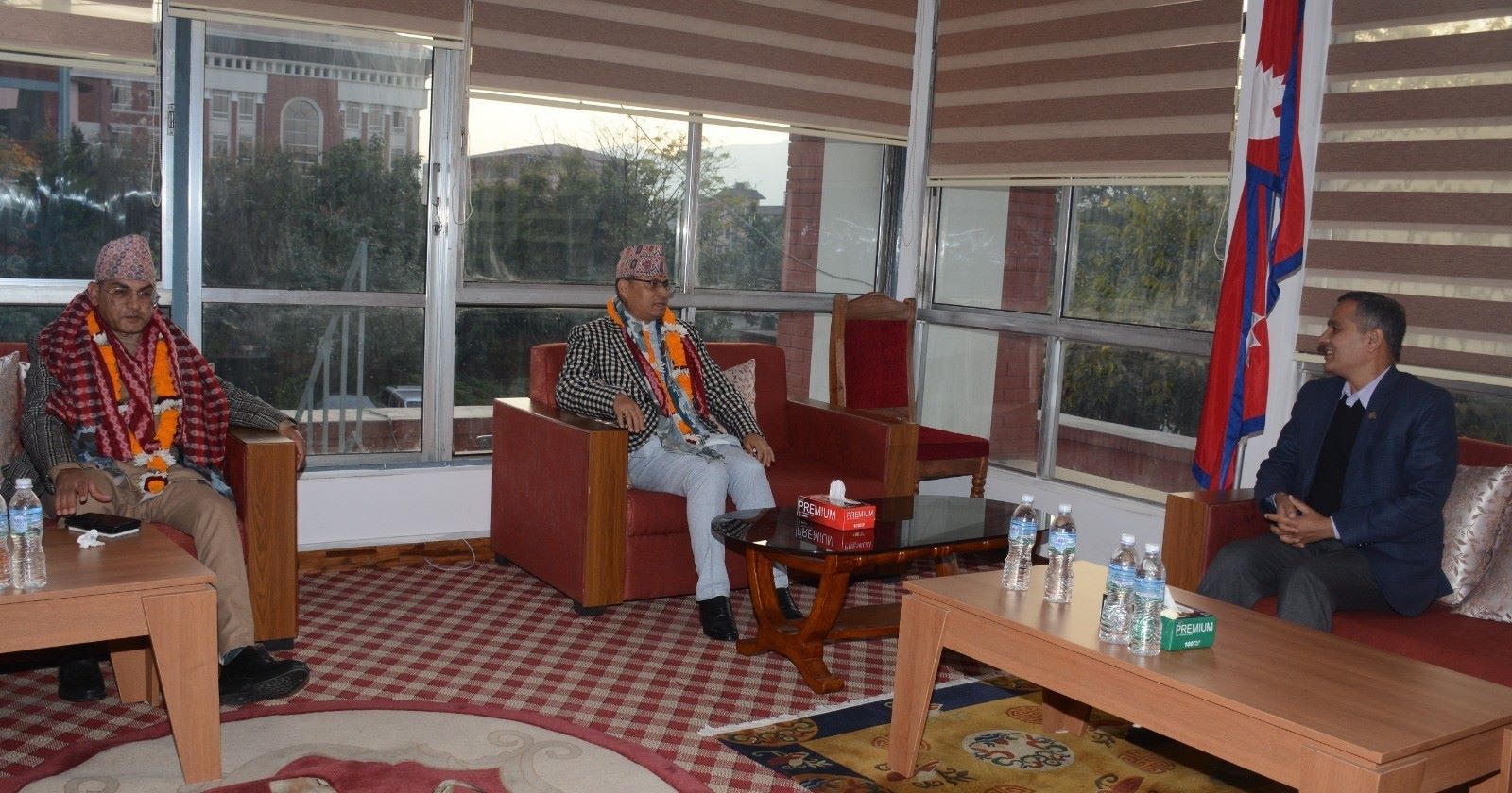 गृहसचिव श्रेष्ठले गर्नुभयो पदभार ग्रहण