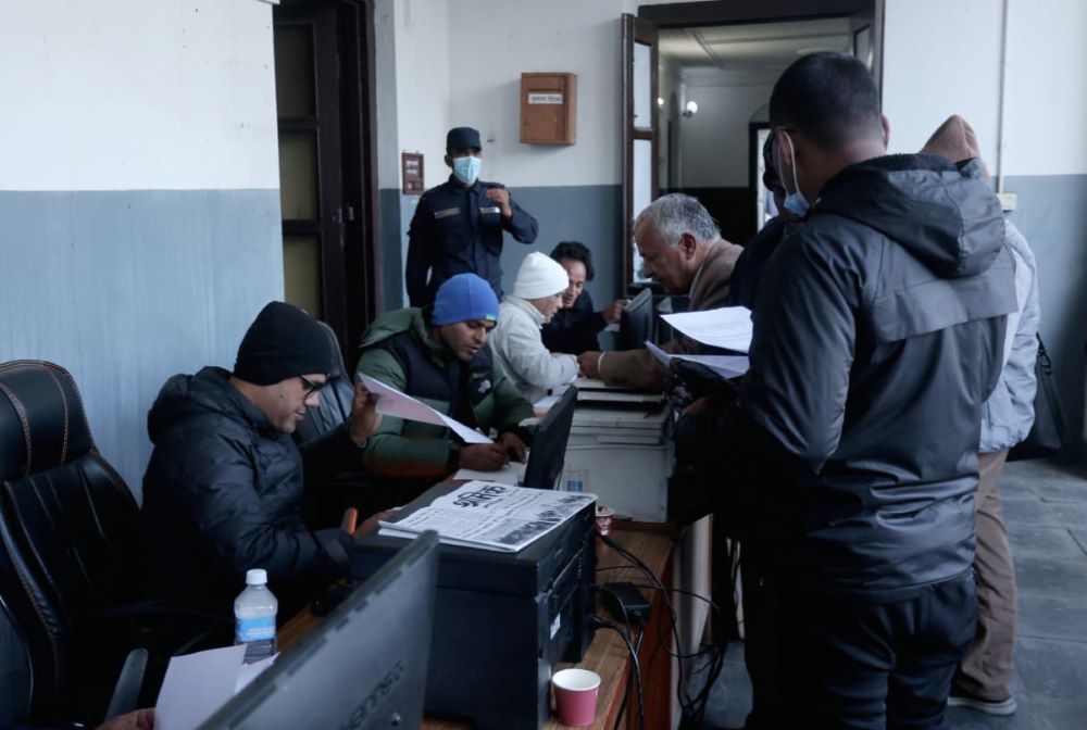 समानुपातिक निर्वाचन प्रणालीतर्फको बन्दसूची पेस गर्ने चटाराे