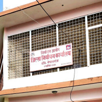 स्थायी कमिटी बैठकः अध्यक्ष ओलीद्वारा राजनीतिक प्रतिवेदनको ब्रिफिङ