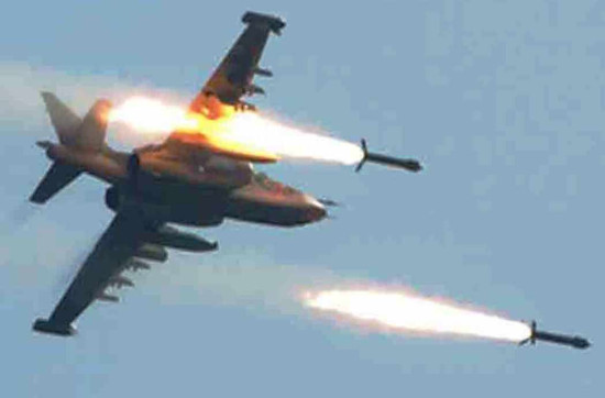 साउदी अरेबियाद्वारा यमनको बन्दरगाहमा हवाई आक्रमण, अबु धाबीलाई चेतावनी