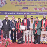 घट्दै छन् उत्पादन बढाउने किरा