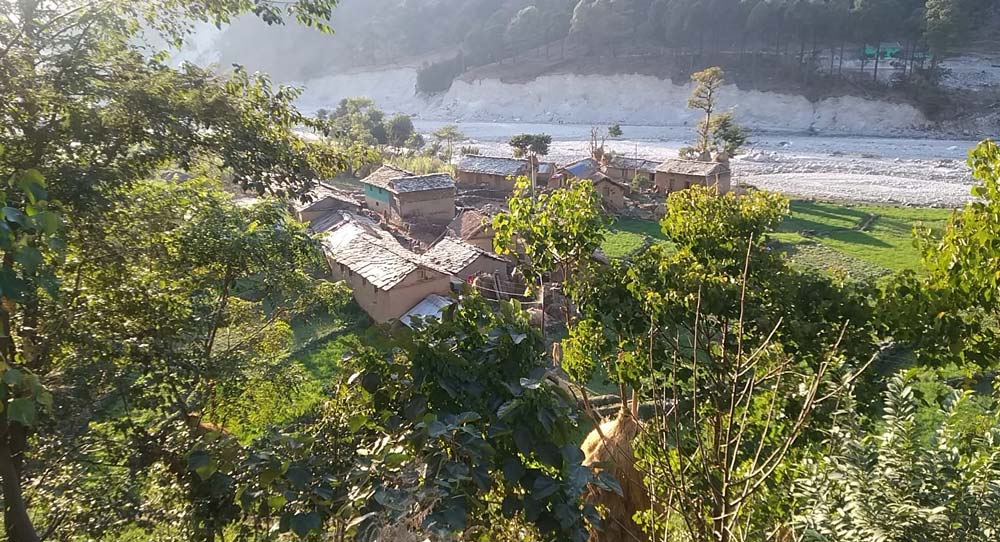 कटानको उच्च जोखिममा बस्ती