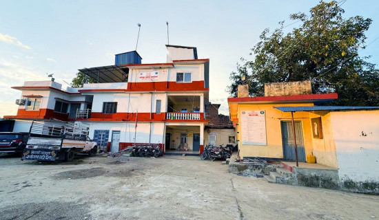 महेशपुर भन्सारको राजस्वमा सुधारः चार महिनापछि लक्ष्यभन्दा बढी सङ्कलन